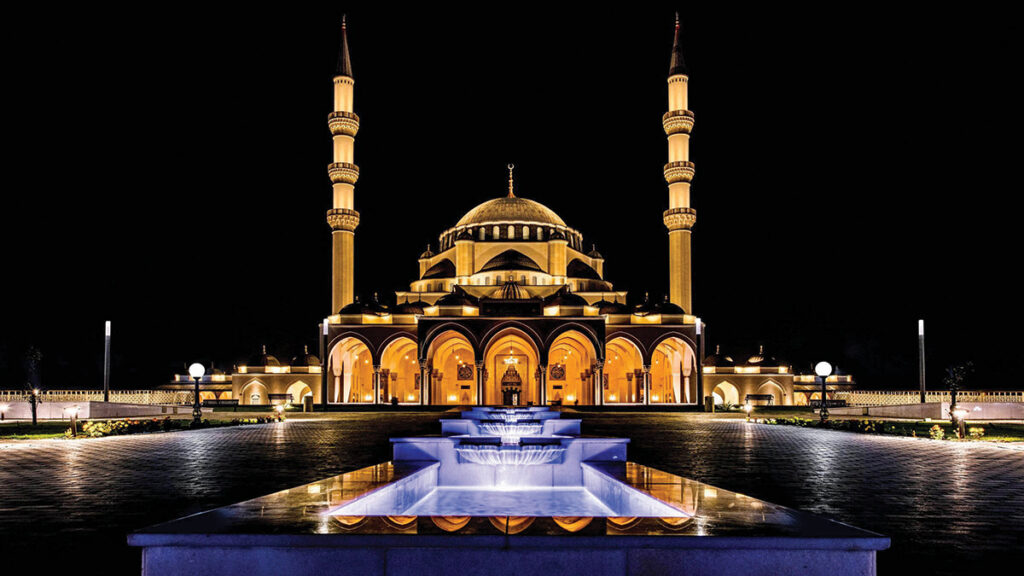 مواقيت الصلاة وموعد أذان المغرب أول أيام رمضان 2026